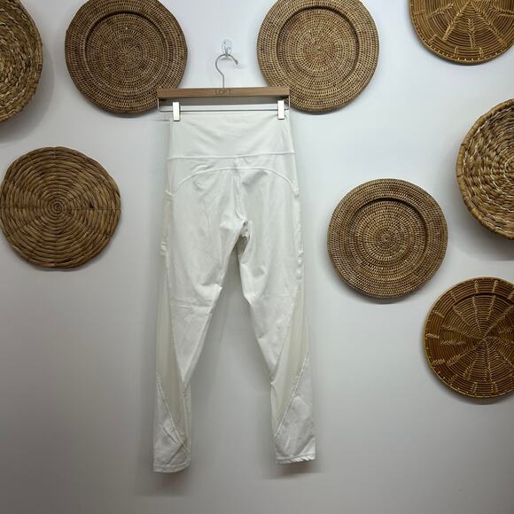 Offline by Aerie White High Rise 7/8 Legging Large LONG Mesh Pockets Activewear - Picture 2 of 6